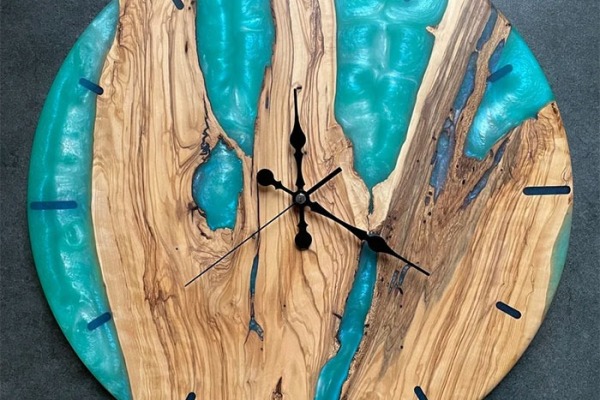راهنمای خرید ساعت دیواری چوبی و رزینی